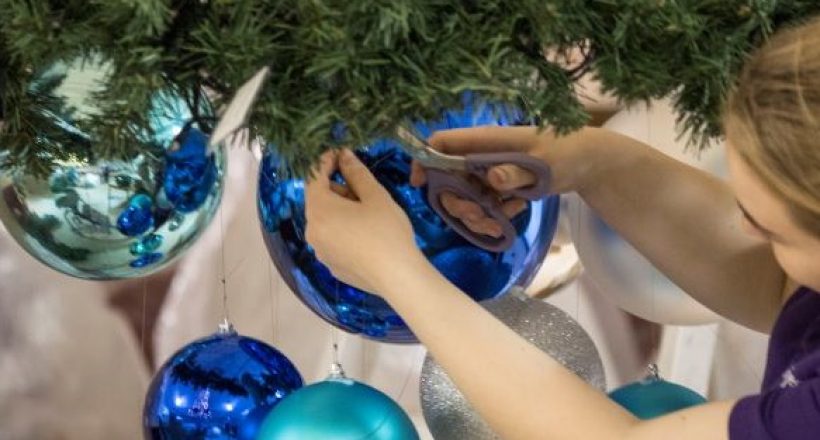 Fizzco Creating Bepsoke Christmas Decorations